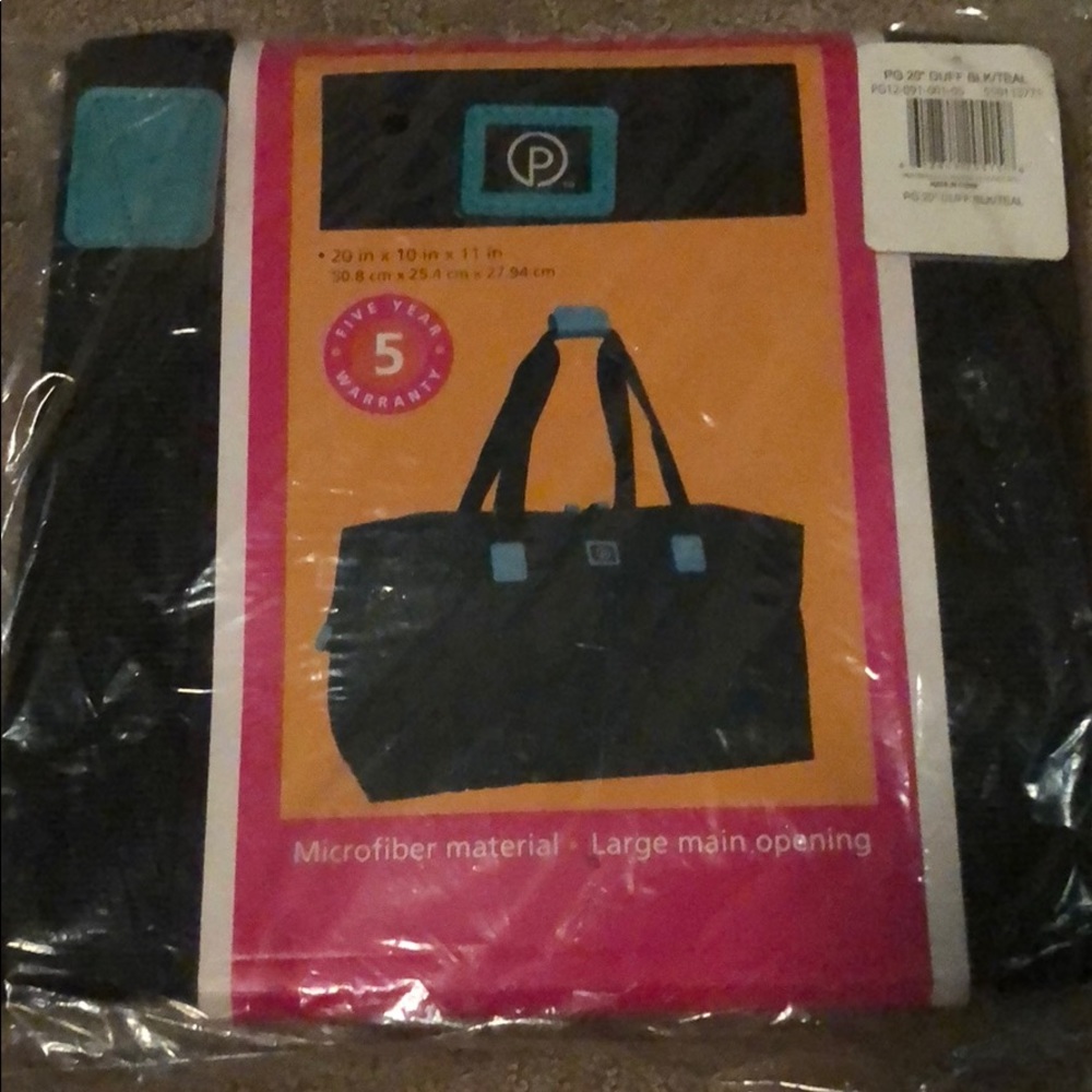 20” duffel bags